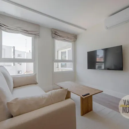 Tu Refugio Para 4 En Malasana, Conoce San Bernardo 20 Madri Exterior foto